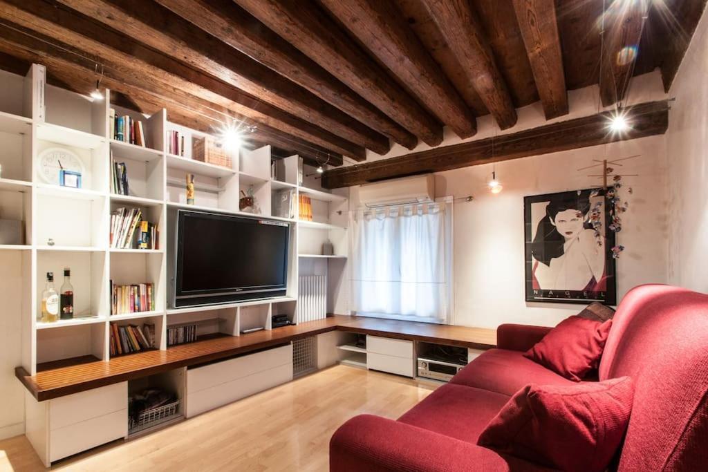 Bellissimo Appartamento In Palazzo Storico Venecia Exterior foto